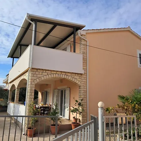 Margita アパート *